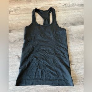 Lululemon Racerback tank sz 4